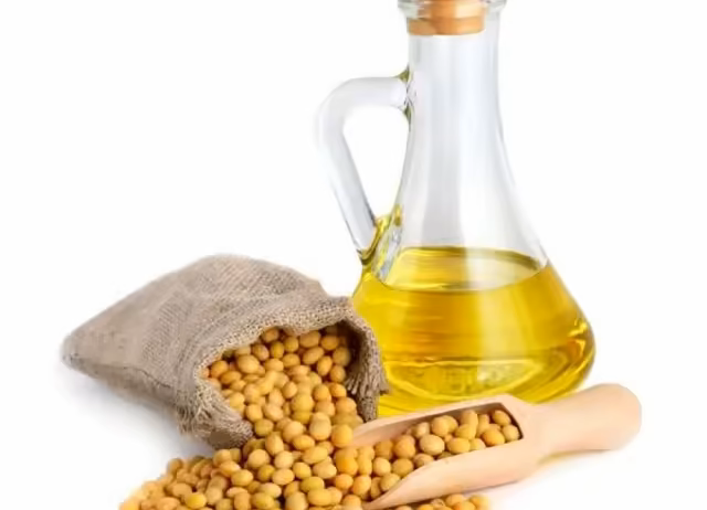 Source of Oil: Soybeans Form: Liquid Color: Light Golden Natural: Yes Purity: 100% Additives: None Extraction Method: Cold Pressed Refinement Status: Fully Refined Odor & Taste: Neutral, Mild Shelf Life: 12–24 Months Packaging: 1L, 5L PET Bottles, 20L Jerry Cans, 190kg Drums, Flexitanks